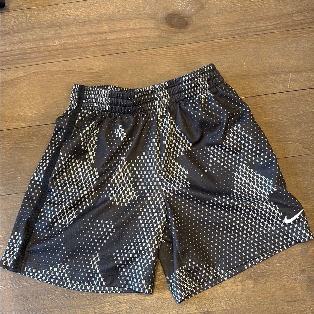 Nike little boys Patterned Shorts